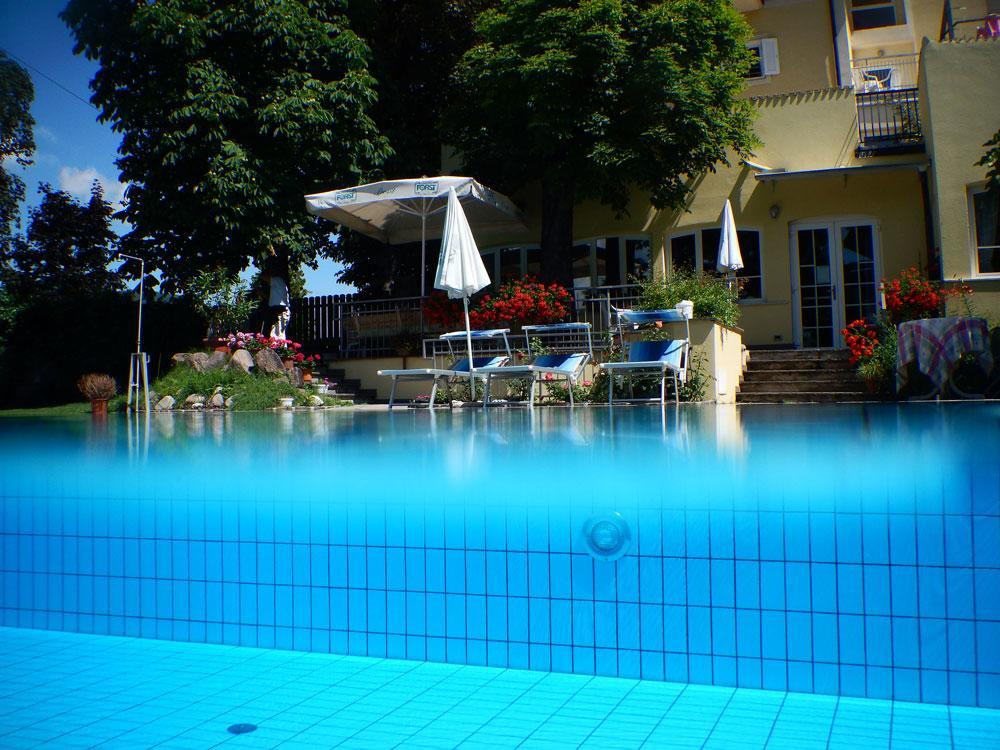Hotel Stampfer B&B Лайвес Экстерьер фото
